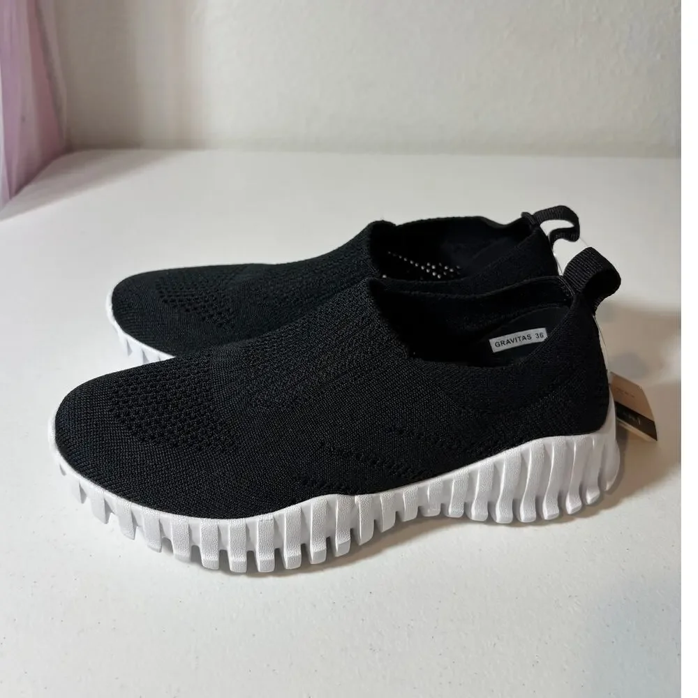Bernie Mev NWT Size 5 (EU 36) Gravitas Vegan Slip-On Memory Foam Sneakers Black